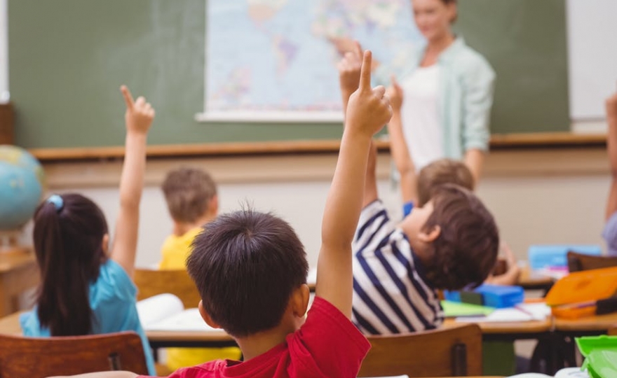 Est-il toujours souhaitable de mettre son enfant dans une « bonne » classe ?