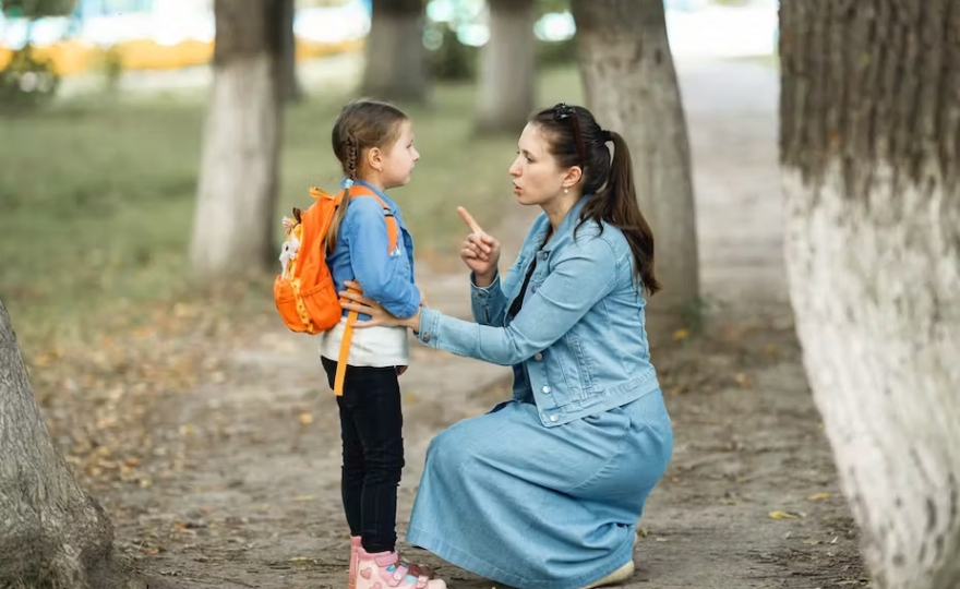 Éduquer sans sanctionner ? Les malentendus de l’éducation positive