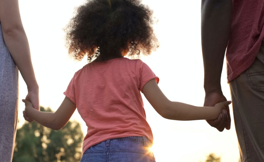 Oubliez les clichés sur les enfants uniques !