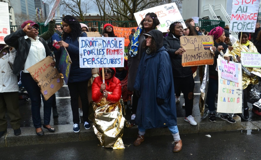 Être une femme devient un motif d’obtention du statut de réfugié