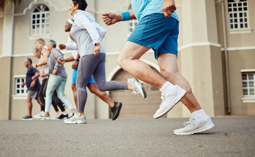 Pour booster son cerveau, quelles activités physiques privilégier après 60 ans ?