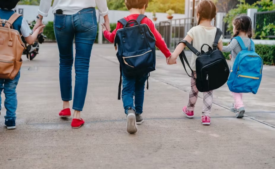 Inégalités scolaires : la France, mauvaise élève, joue son avenir économique et social